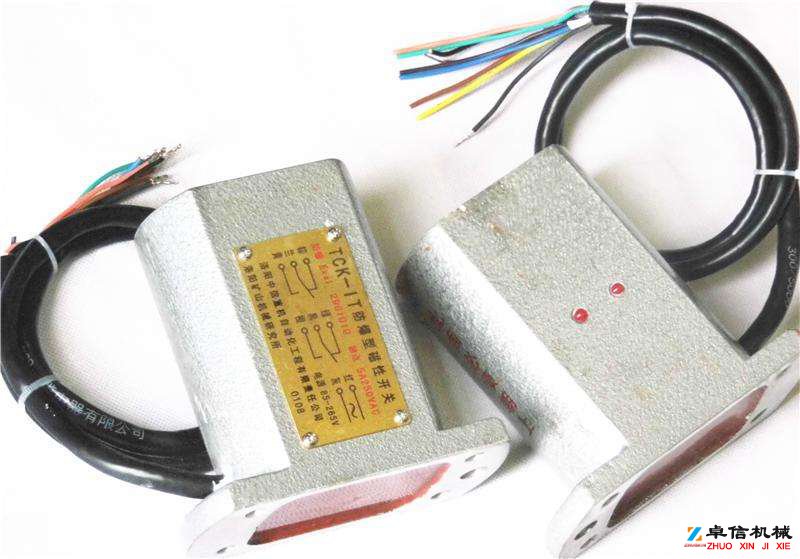 TCK-4T 礦用防爆磁性開關(guān) 井筒磁開關(guān)供應(yīng)商選擇我們 TCK-4T 礦用防爆磁性開關(guān) 井筒磁開關(guān)供應(yīng)商選擇我們